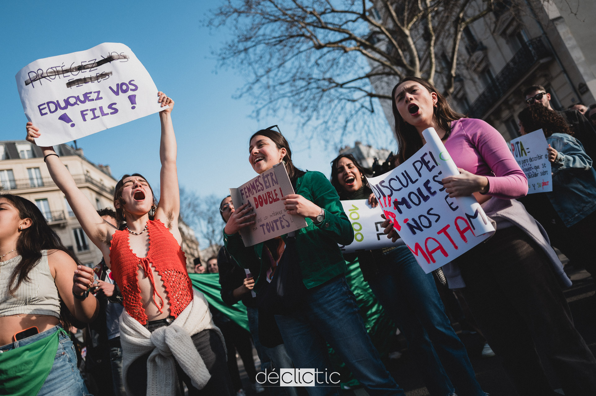 Journée internationale de lutte pour les droits des femmes - Déclictic